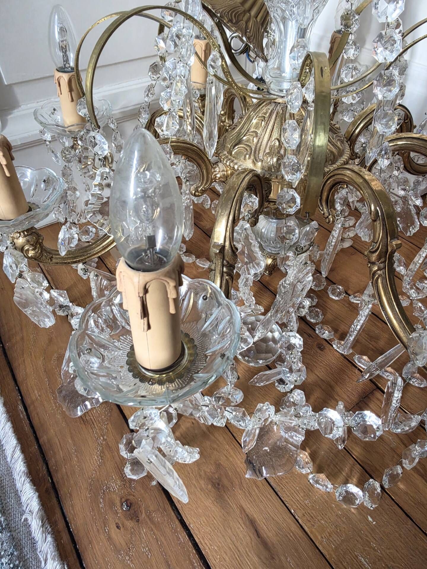 Chandeliers