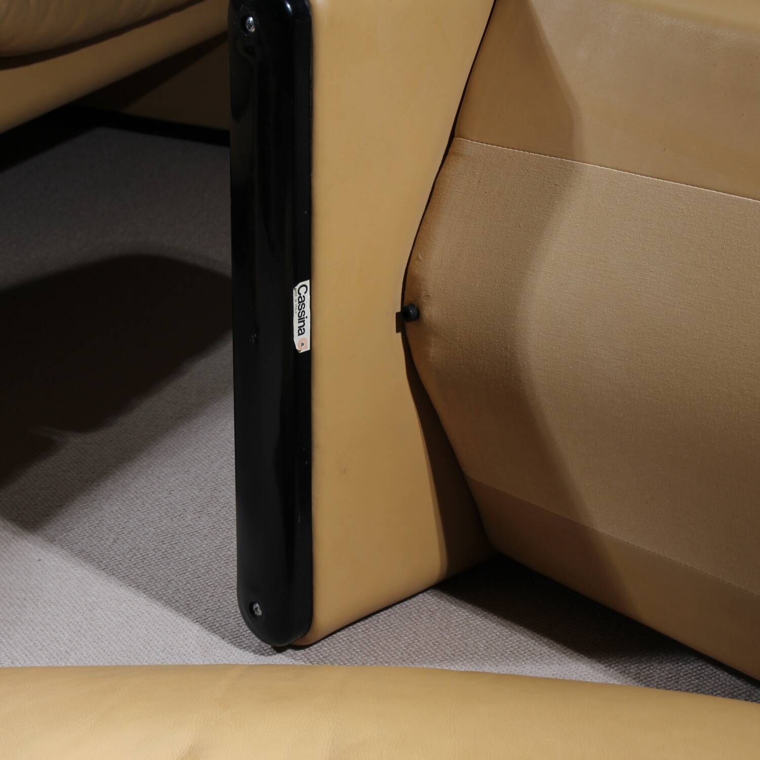 Leather Ottoman ‚Maralunga‘ by Vico Magistretti for Cassina | Italy 1973