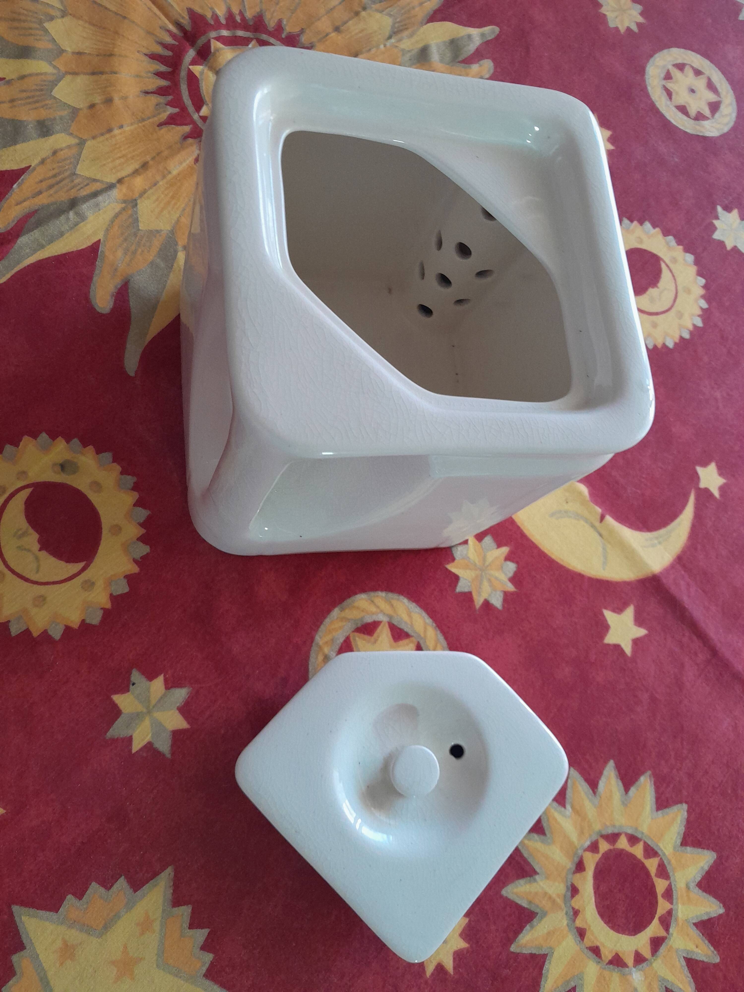 Genuine Teapot "the cube"