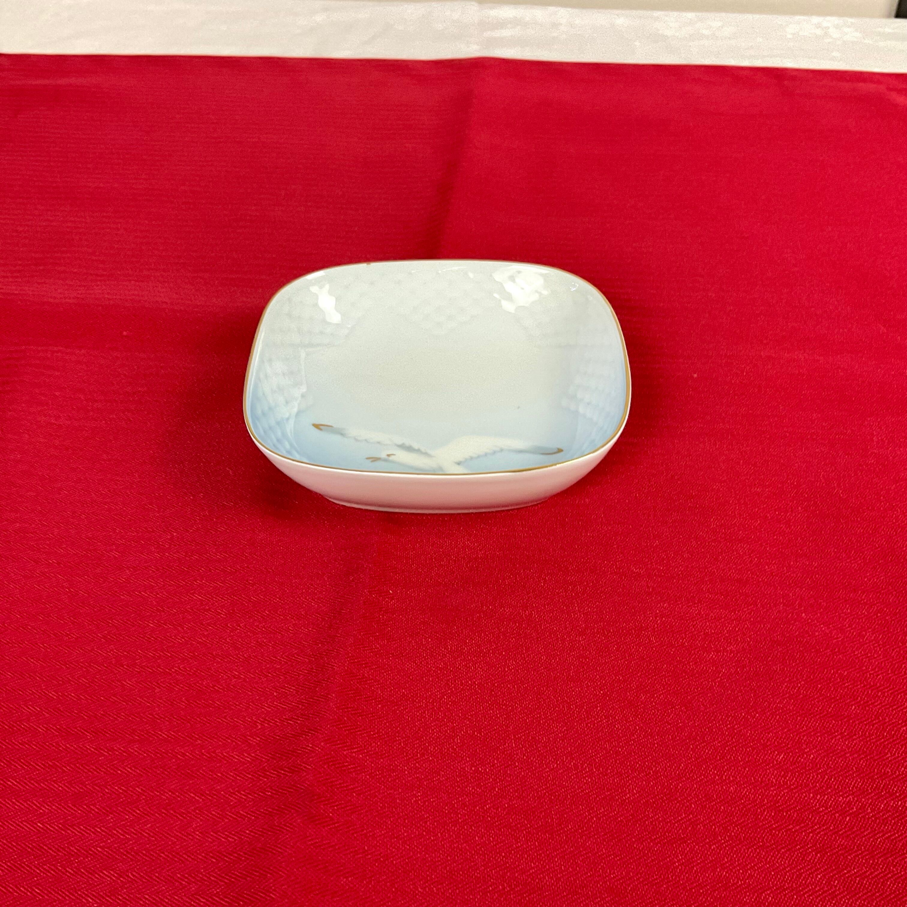 Square cup with seagull Denmark