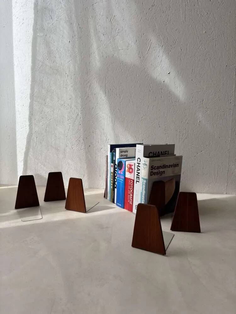 Kai Kristiansen bookends Feldballes Møbelfabrik in teak.