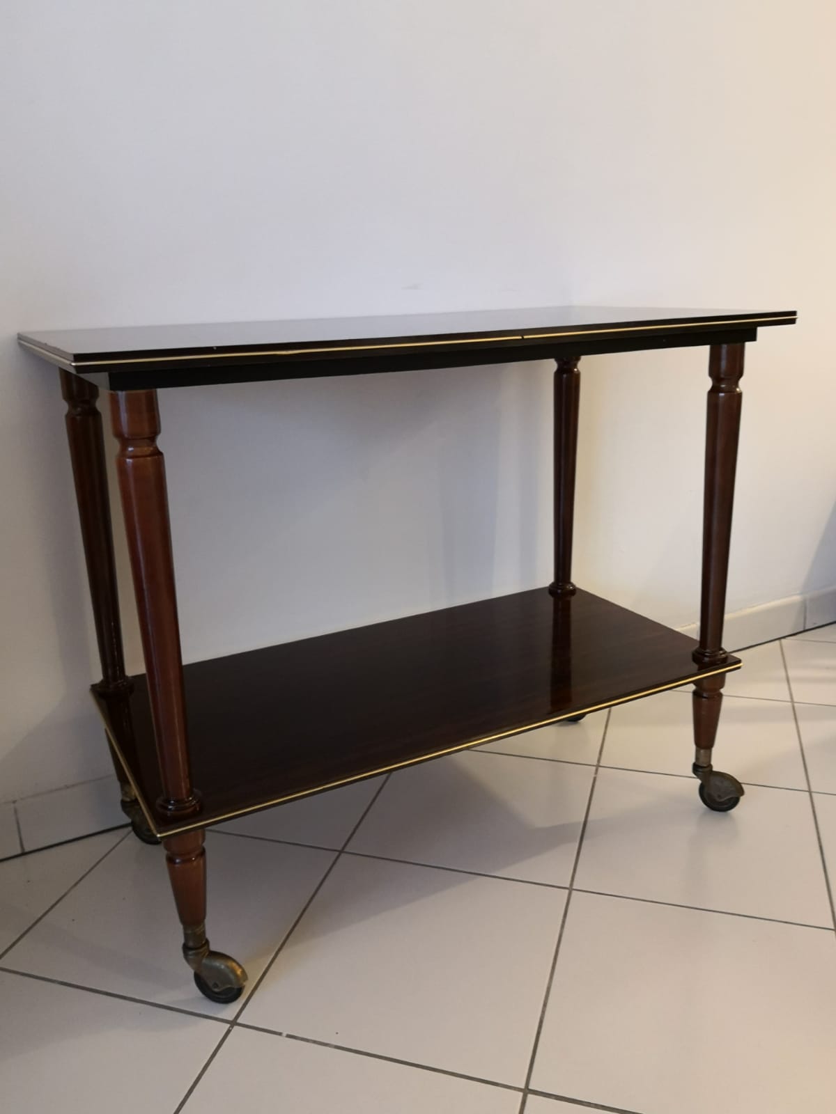 Vintage dessert on wheels