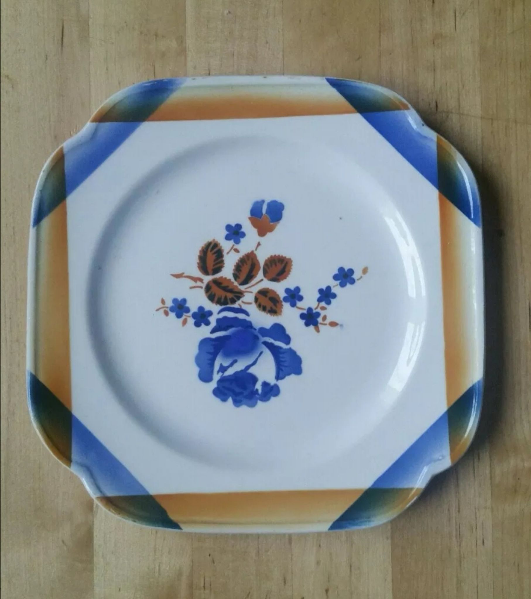 Pair of plates Flowers Saint Amand