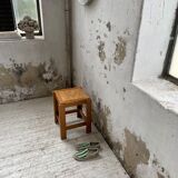 Solid elm stool Maison Regain