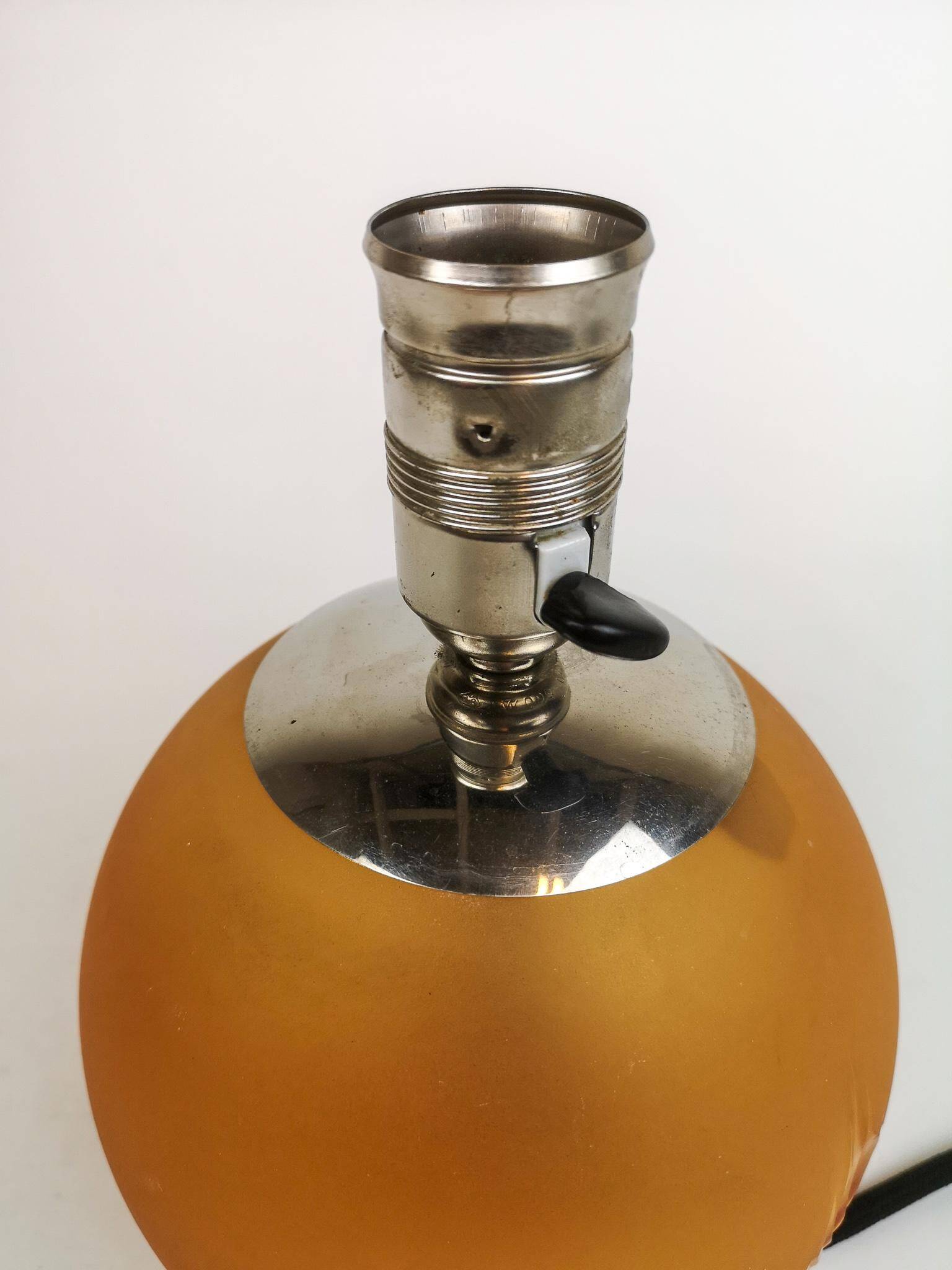 Art Deco table lamp in artistic glass and chrome, Sweden, 1930s