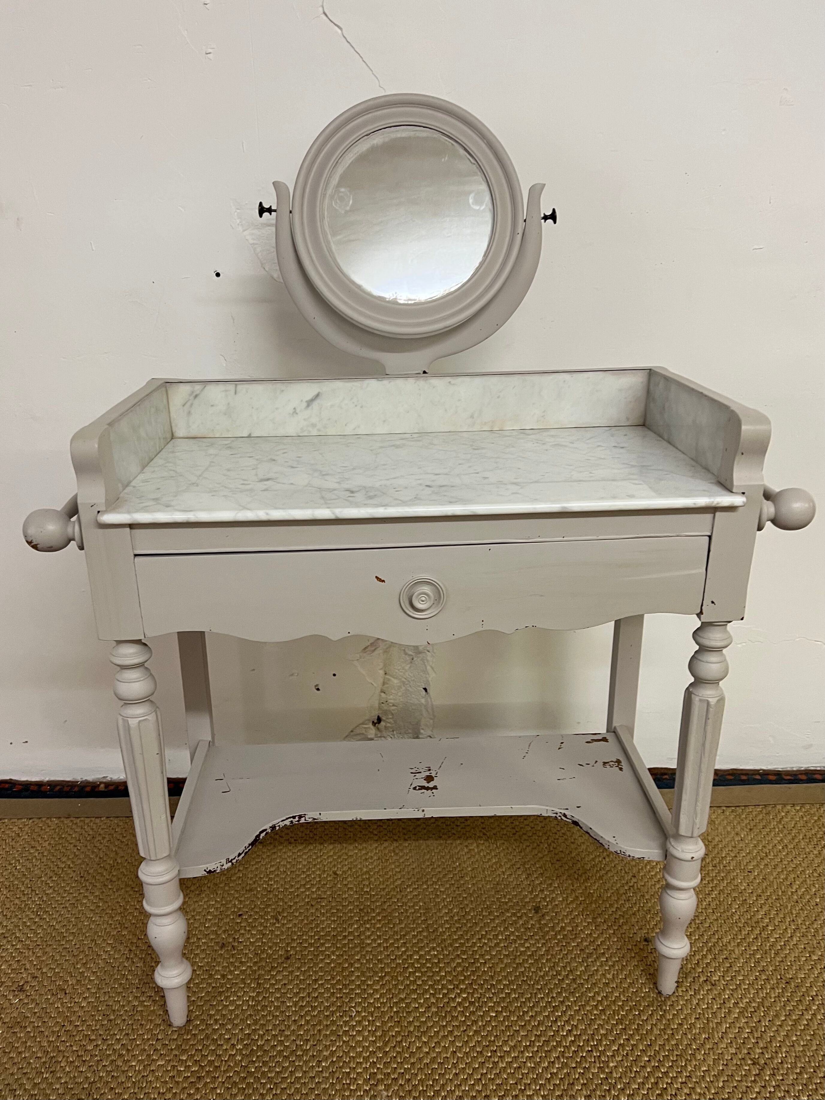 Hairdresser Louis Philippe