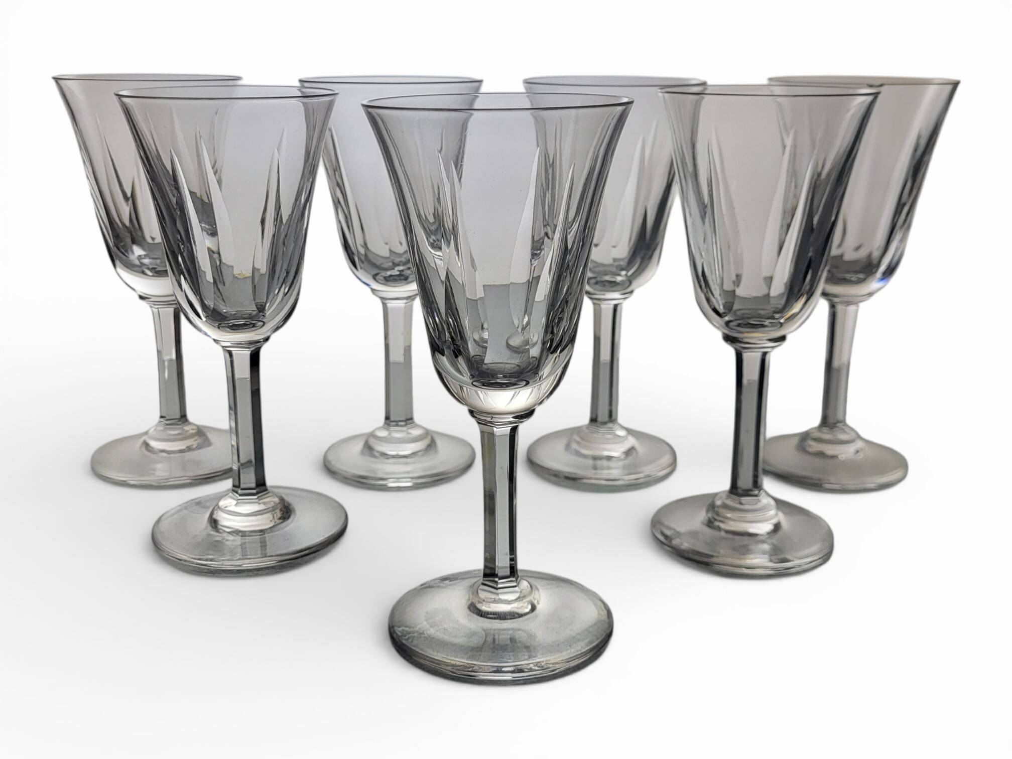 7 crystal wine glasses Saint Louis model Cerdagne