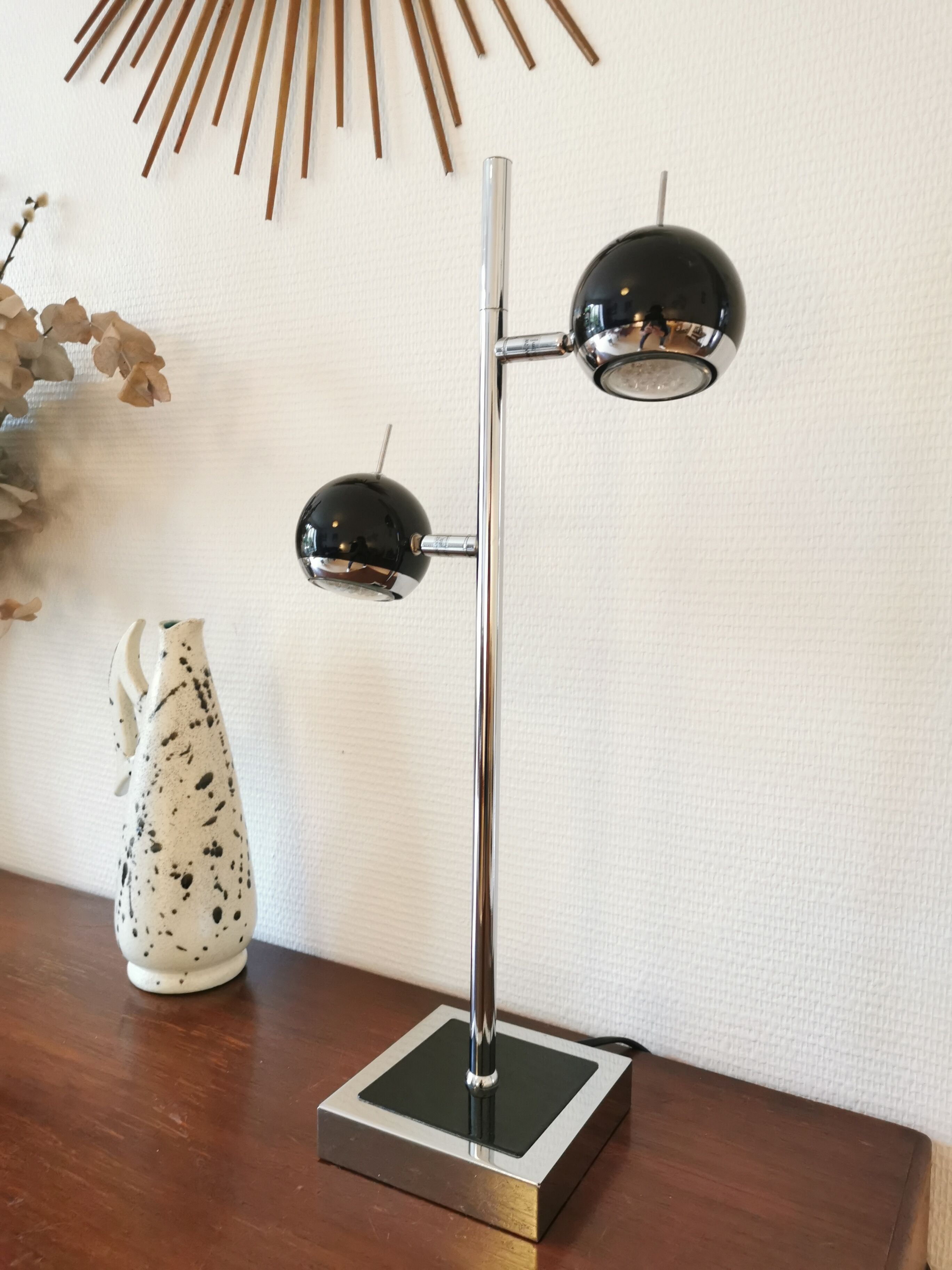 Vintage eyeball lamp Seylumière Hary