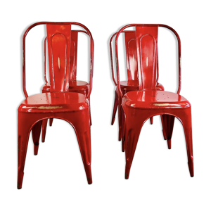 ensemble de quatre chaises - acier