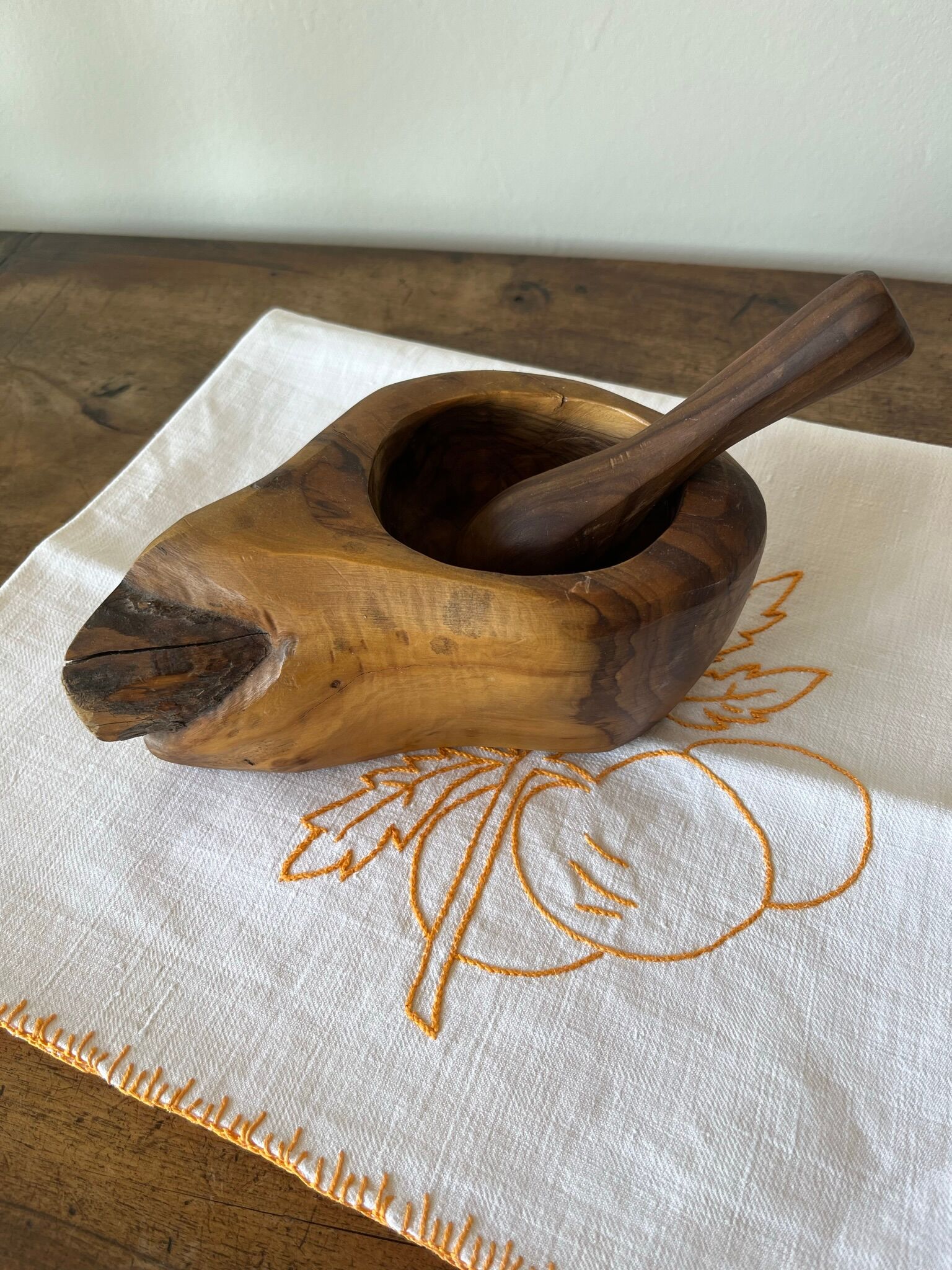 Olive mortar and pestle