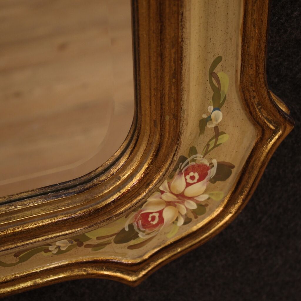 Miroir laqué, doré et peint italien - 93x73cm