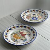 2 decorative plates in Quimper earthenware, signed HB Henriot.