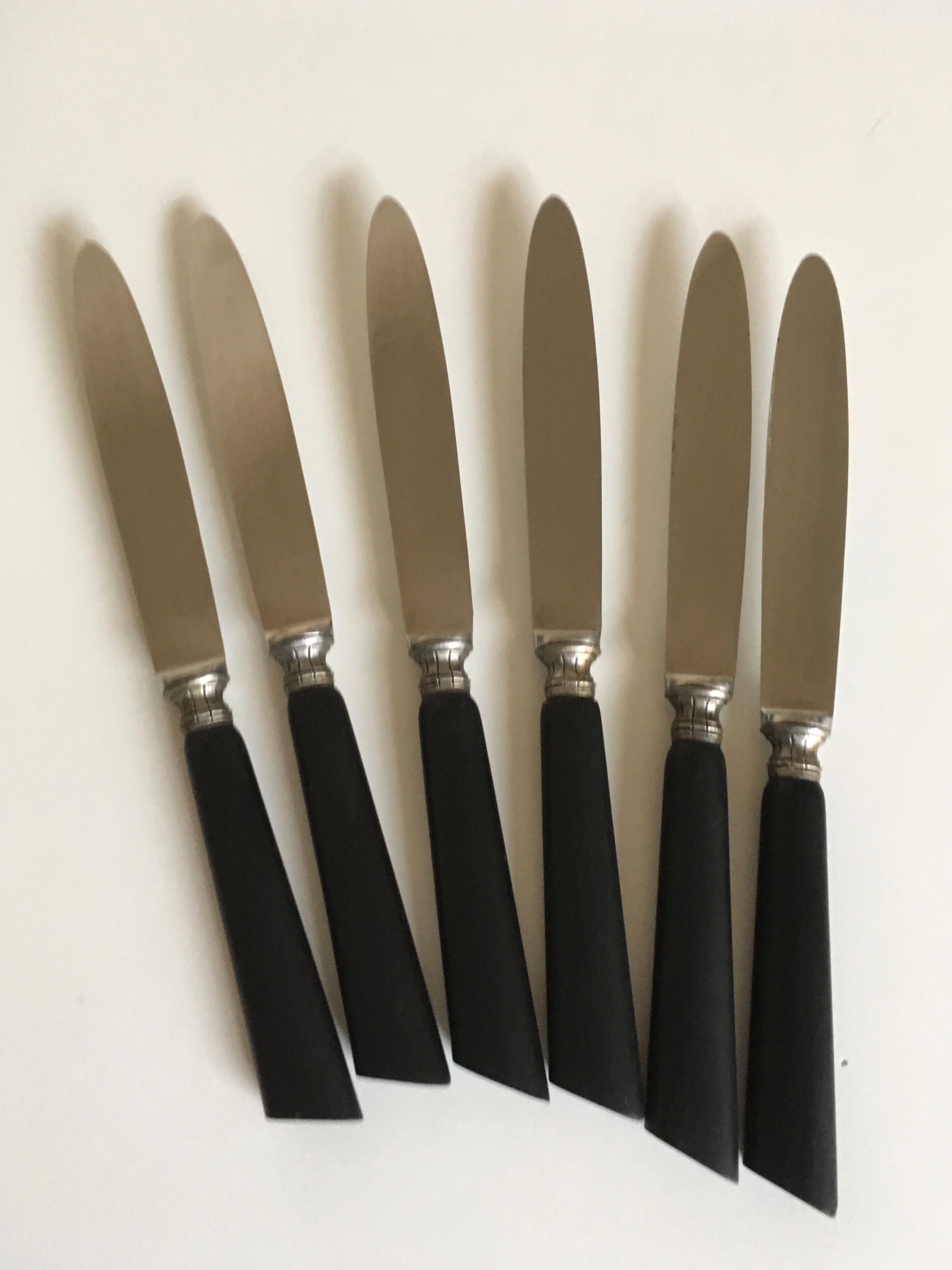 series of 6 19th ebony wooden table knives