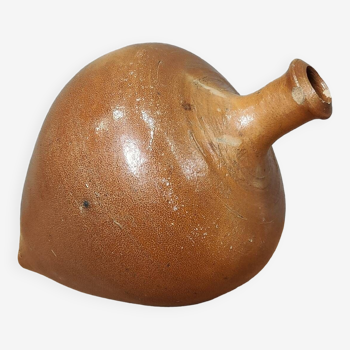 Jar, sandstone amphora, spinning top shape, year 50