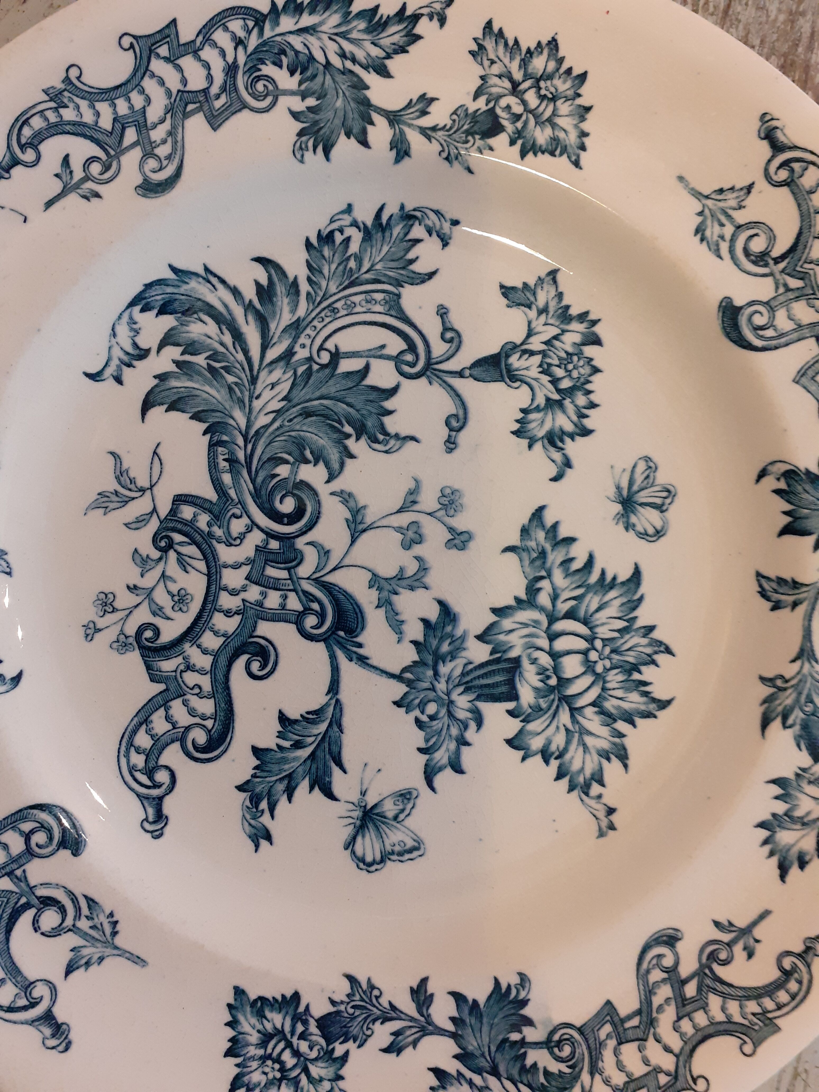 6 flat plates earthenware of longwy fimes blue decoration flowers and butterflies
