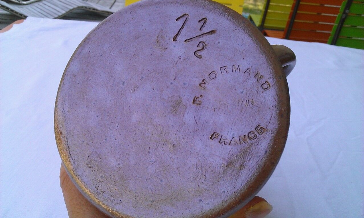 Pichet grès artisanal droit 1,5L signé