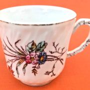 Ancienne Tasse / Soucoupe à café en porcelaine