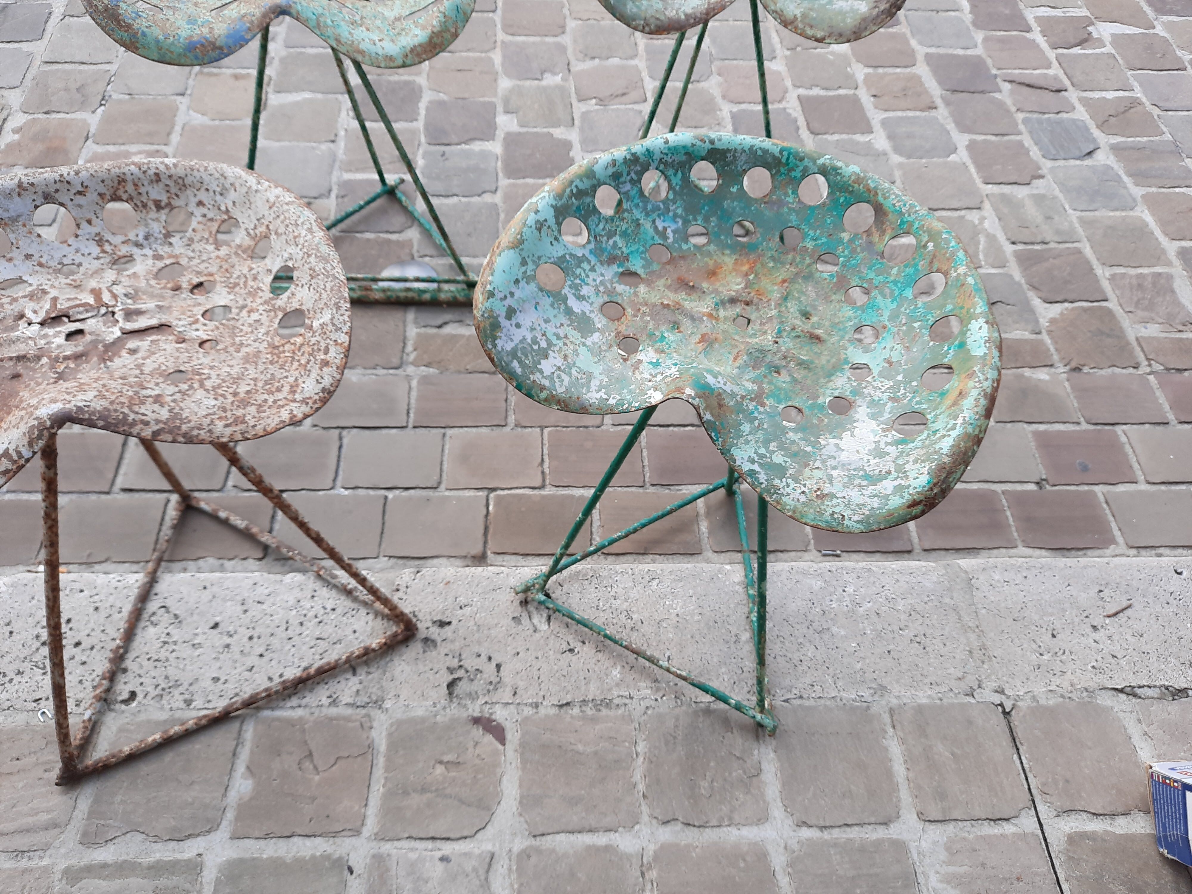 Lot of 4 stool seat tractor