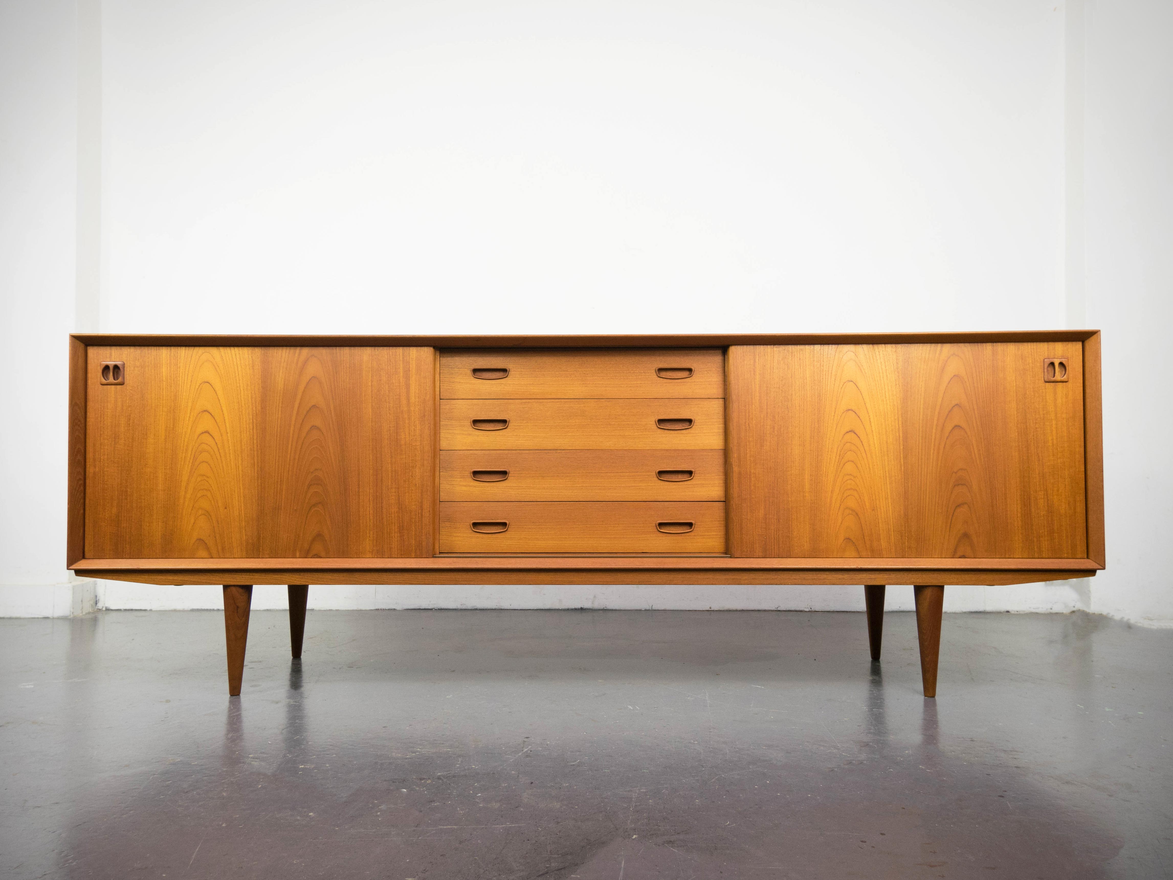 Danish sideboard by Clausen & sound