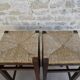 paire de tabourets de bar, en bois avec assise paillée