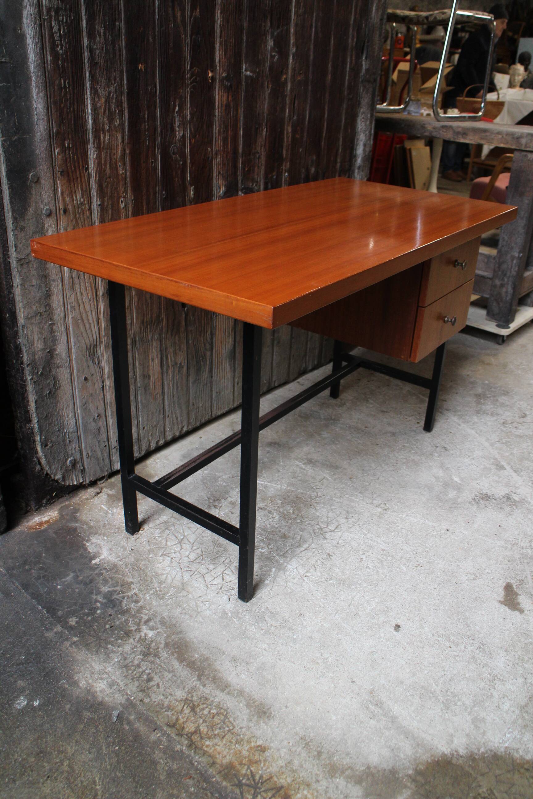 Bureau moderniste
