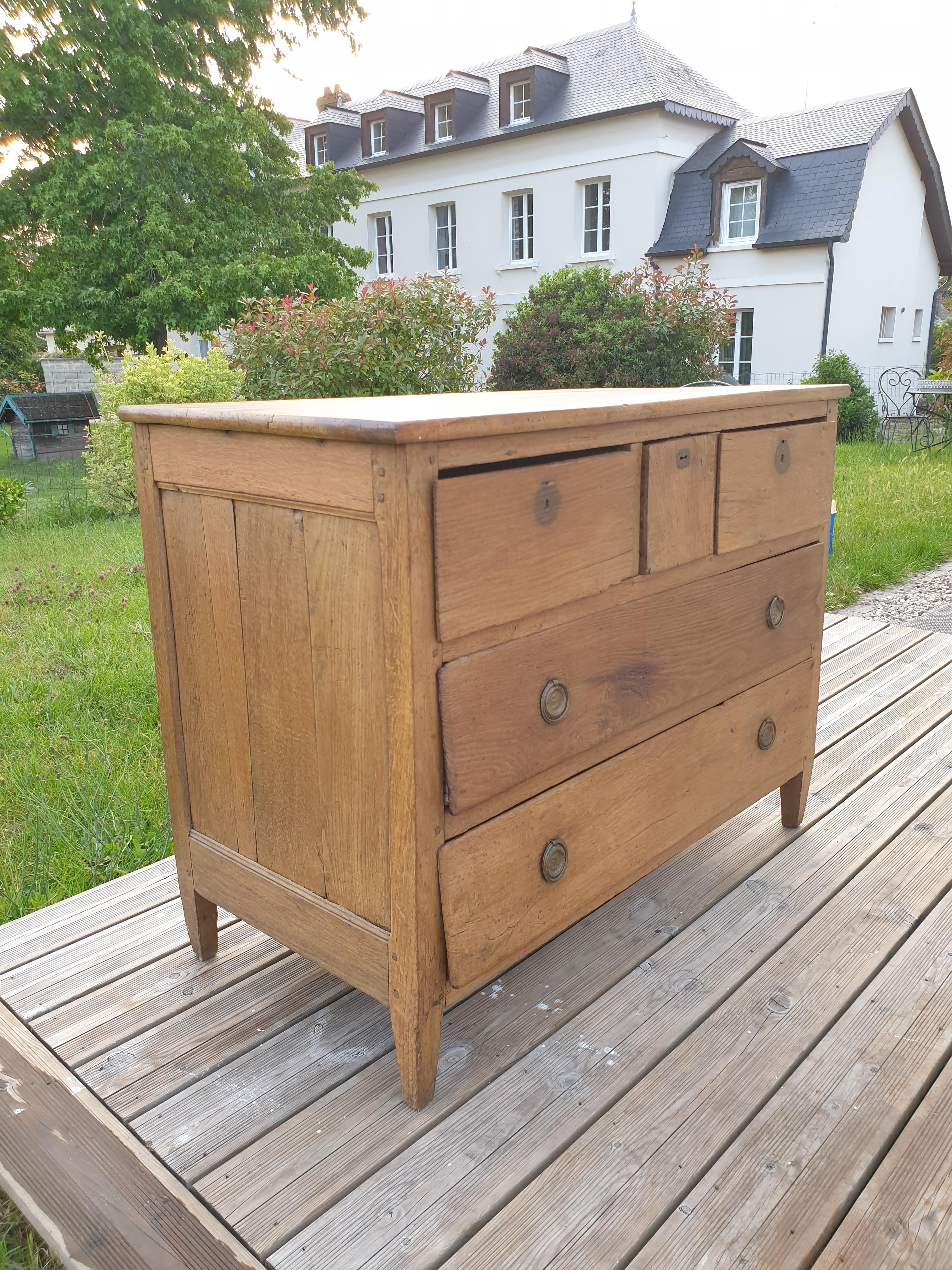 Dresser in massive wood 1850