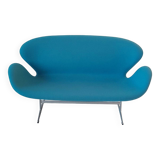 Blue arne jacobsen swan sofa canape fritz hansen light