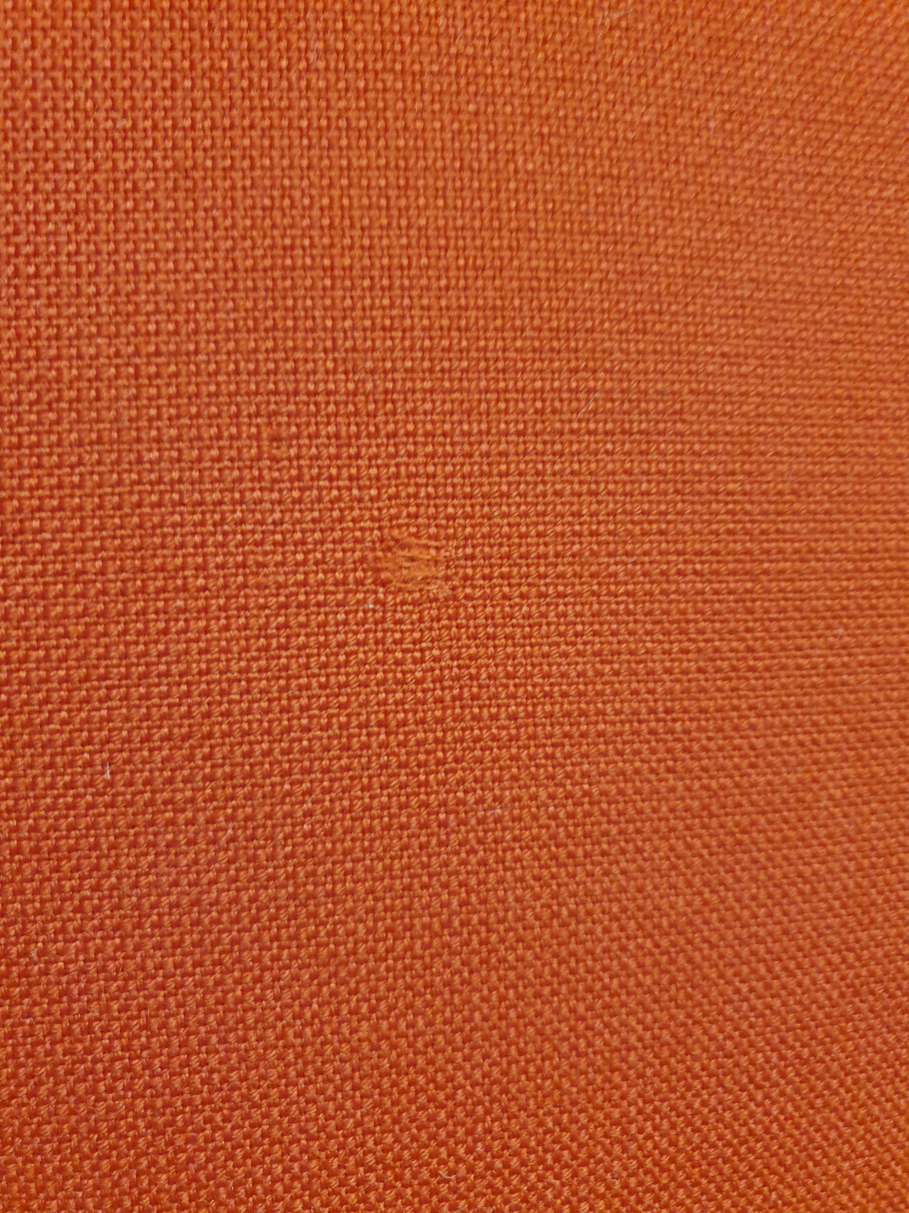 Scandinavian Egg Chair Arne Jacobsen for Fritz Hansen Mid-Century