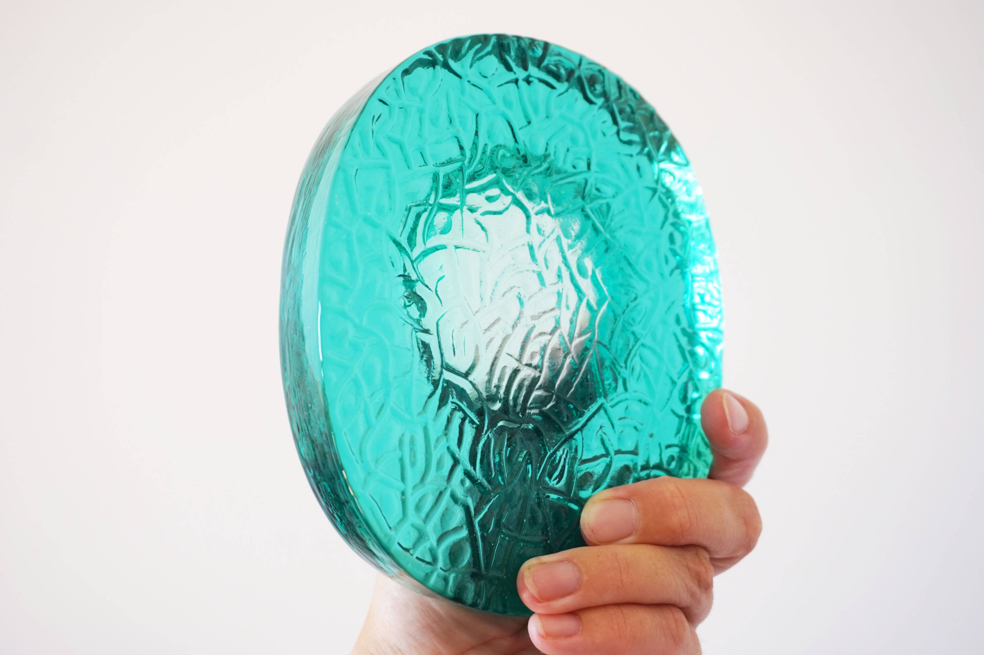 Turquoise annealed glass pocket empty