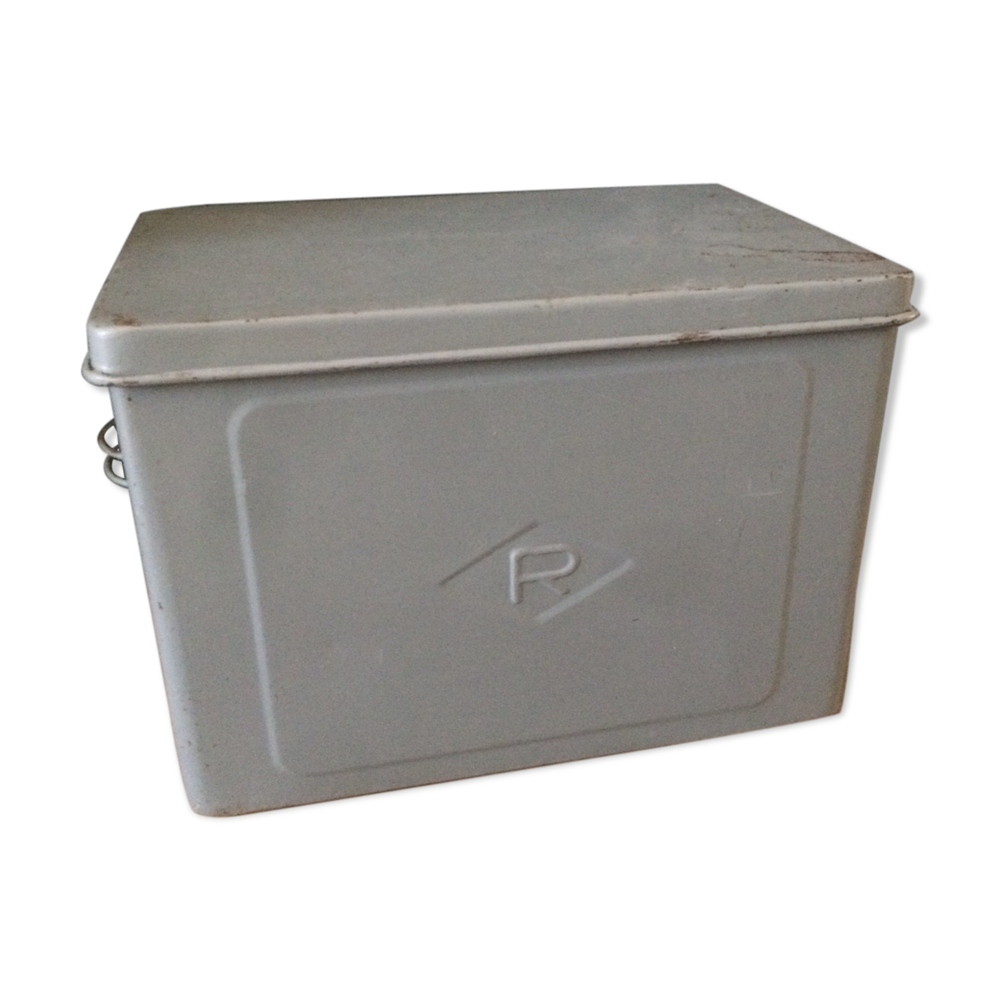 Vintage grey metal case "R"
