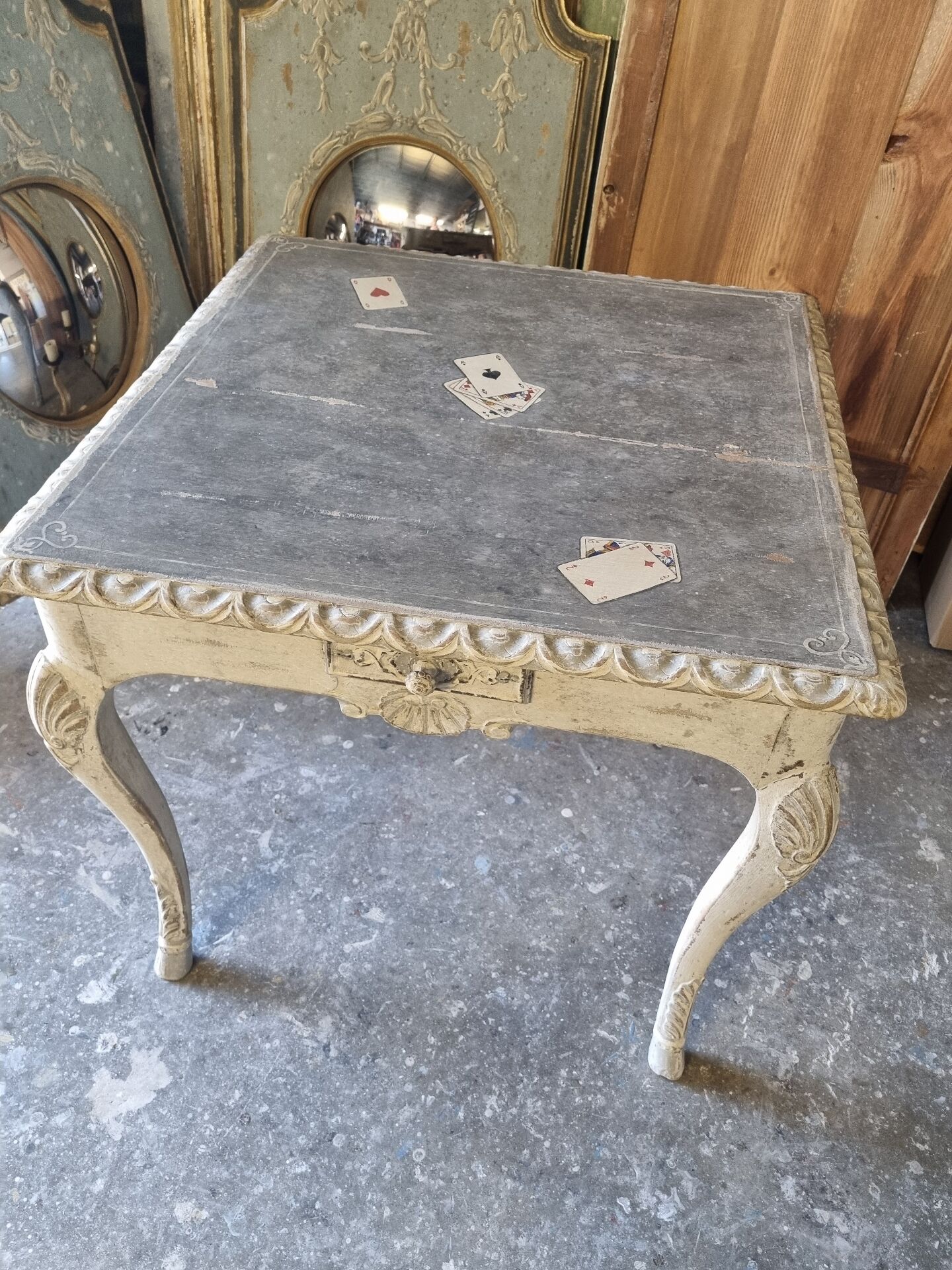 Table à jeu, d'appoint, XVIIIème s.