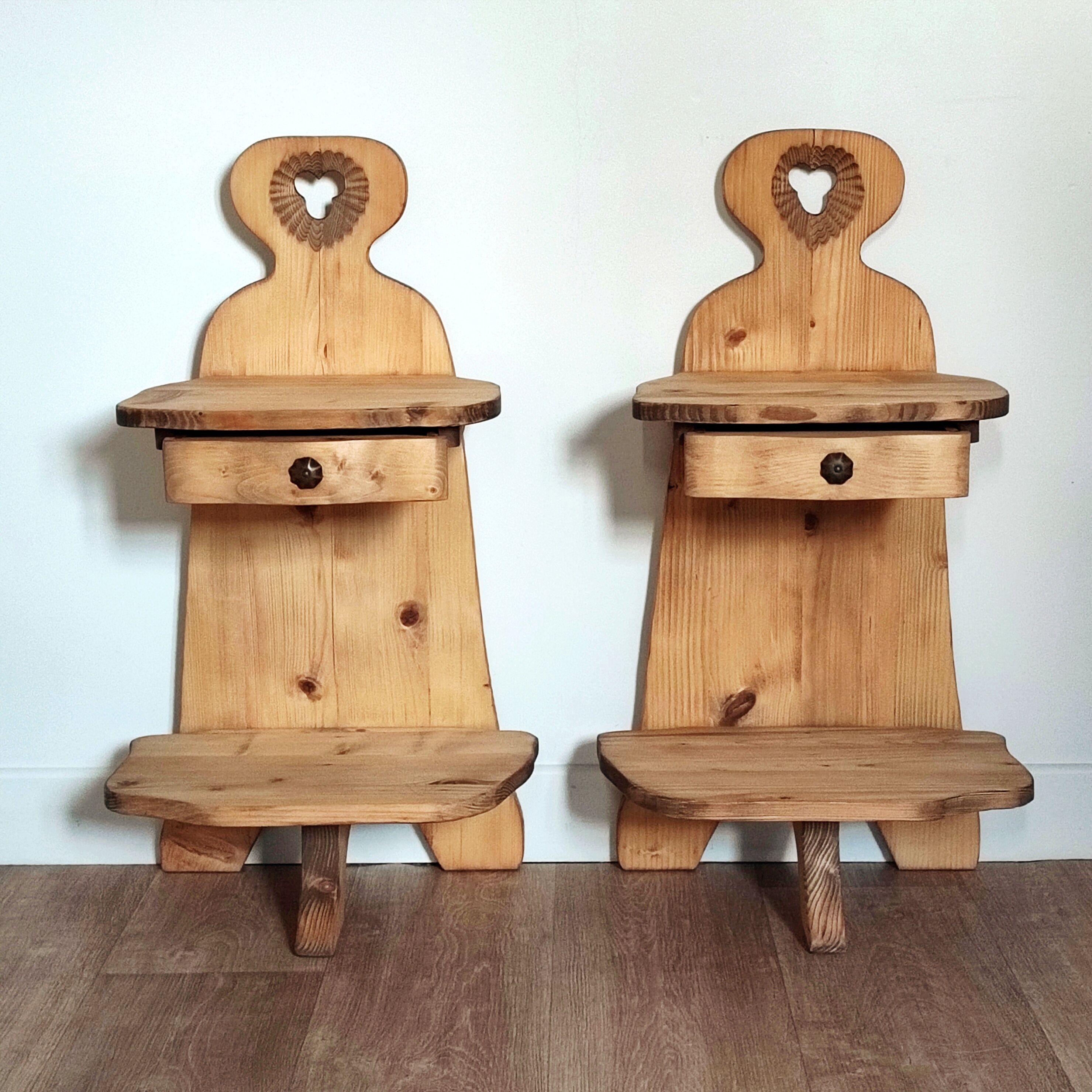 Tables de chevet en pin