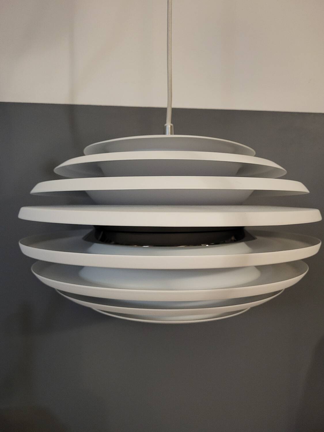 Suspension design XL Joakim Fihn pour Belid