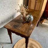 Farm table