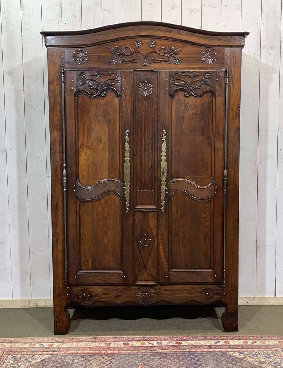 19th century Breton chestnut wardrobe
