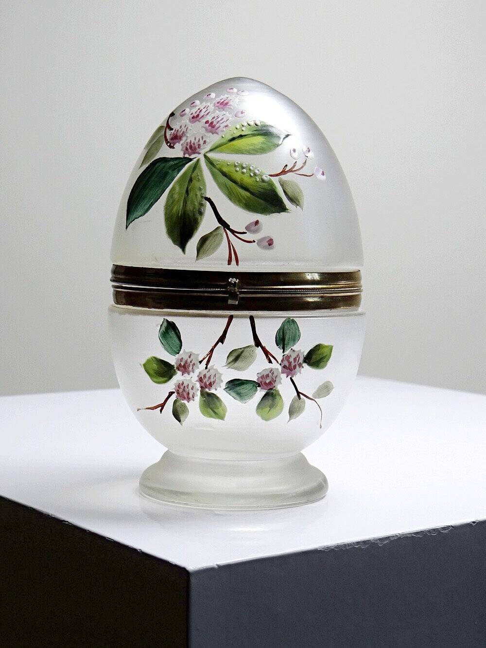 Antique 19th-20th century frosted enamelled glass and brass egg box