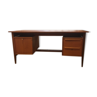 Bureau en bois
