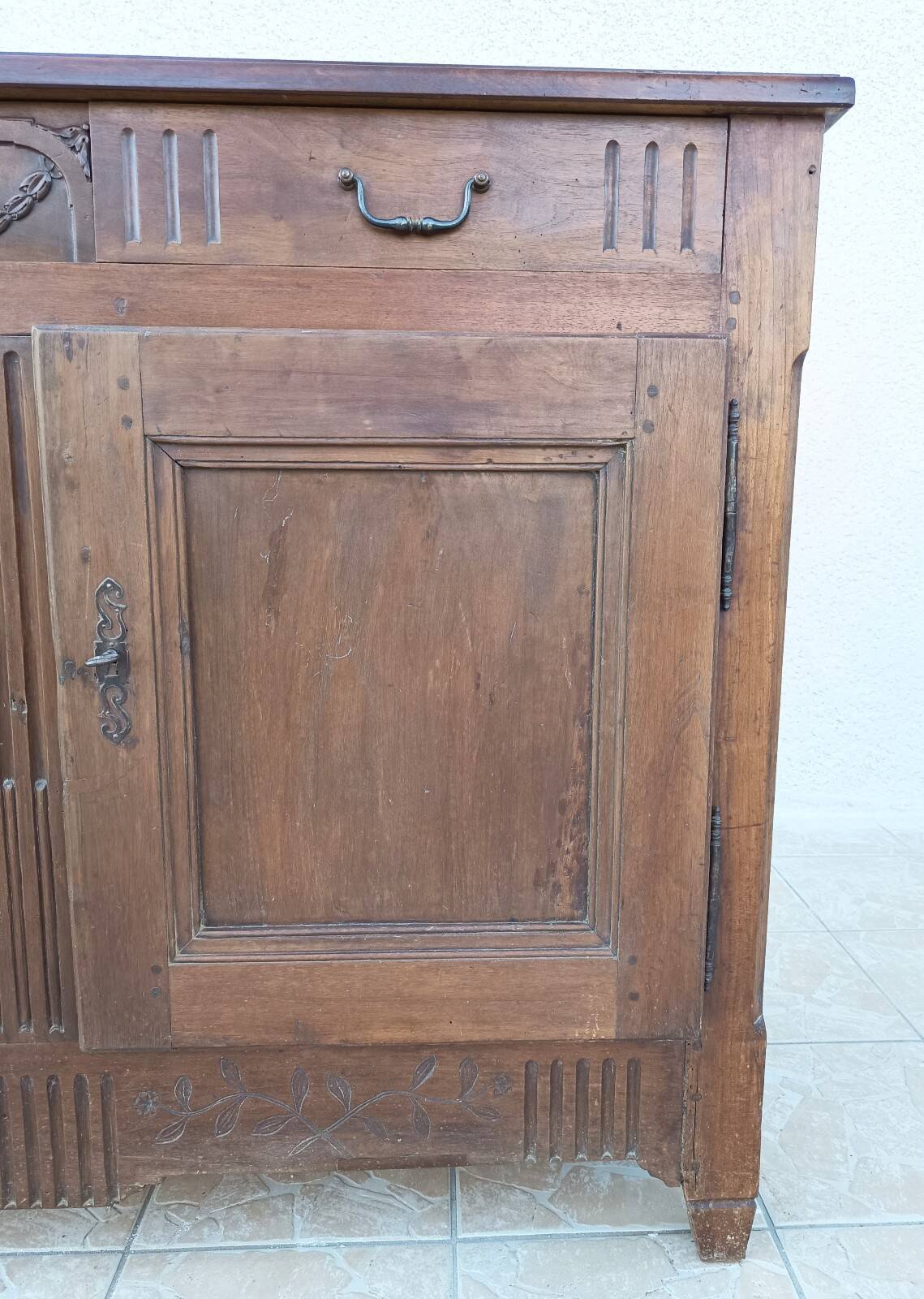 Louis XVI walnut buffet from the 19th century.