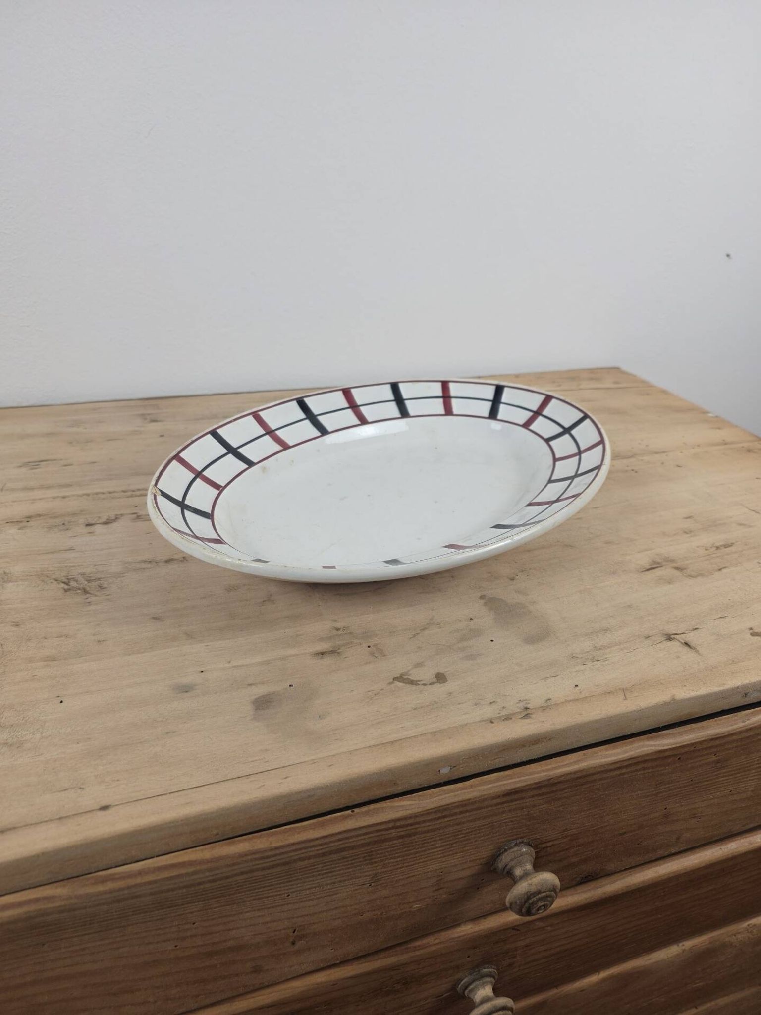 Oval presentation dish Lou Basquez manufacture Saint-Amand