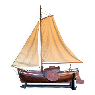 Large model of a sailing ship from the North Sea, Boerier.