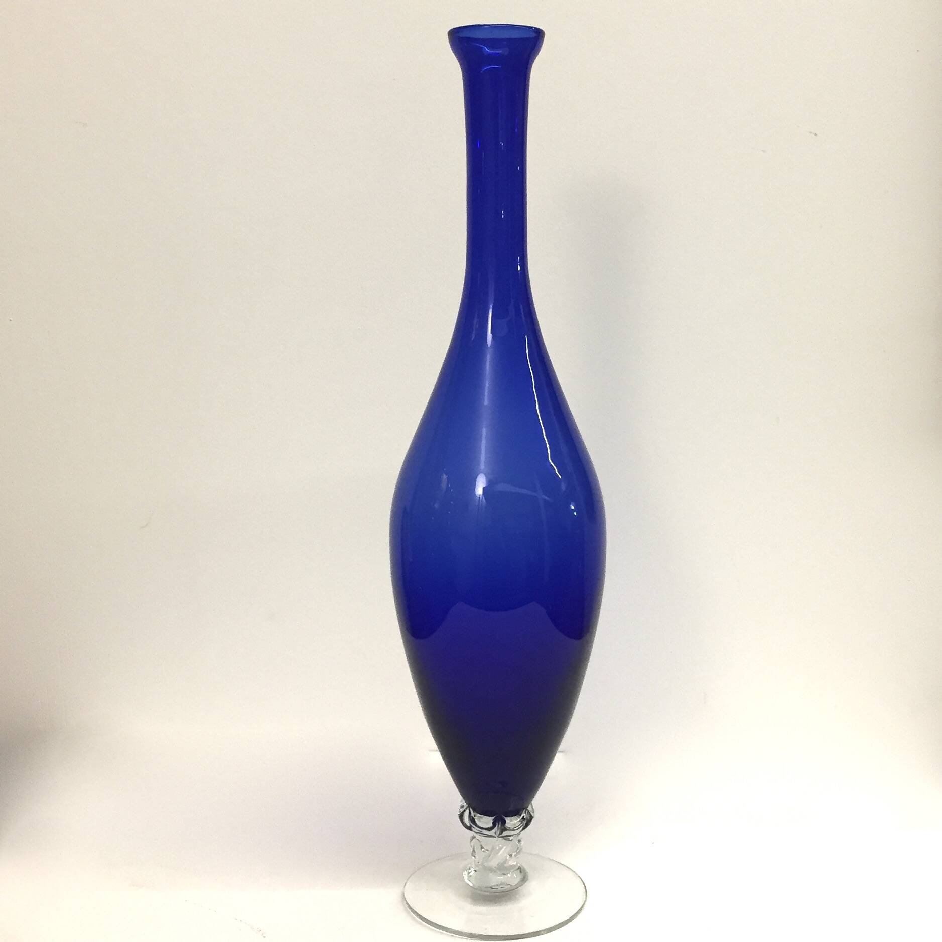 Carafe italienne en verre bleu