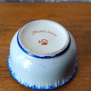 Powder pot or sugar bowl in Couleuvre porcelain, Rouen decoration - 1930