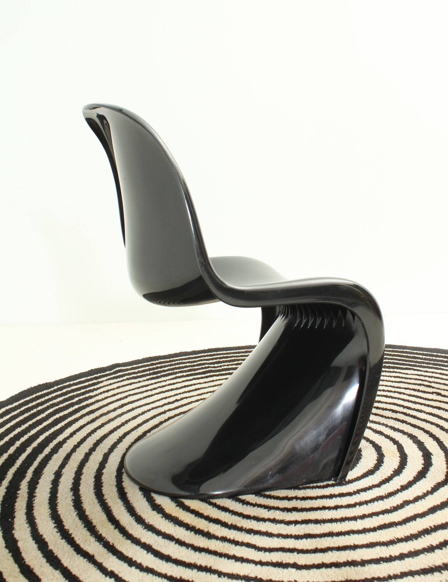 Verner Panton chair, Herman Miller edition 1971