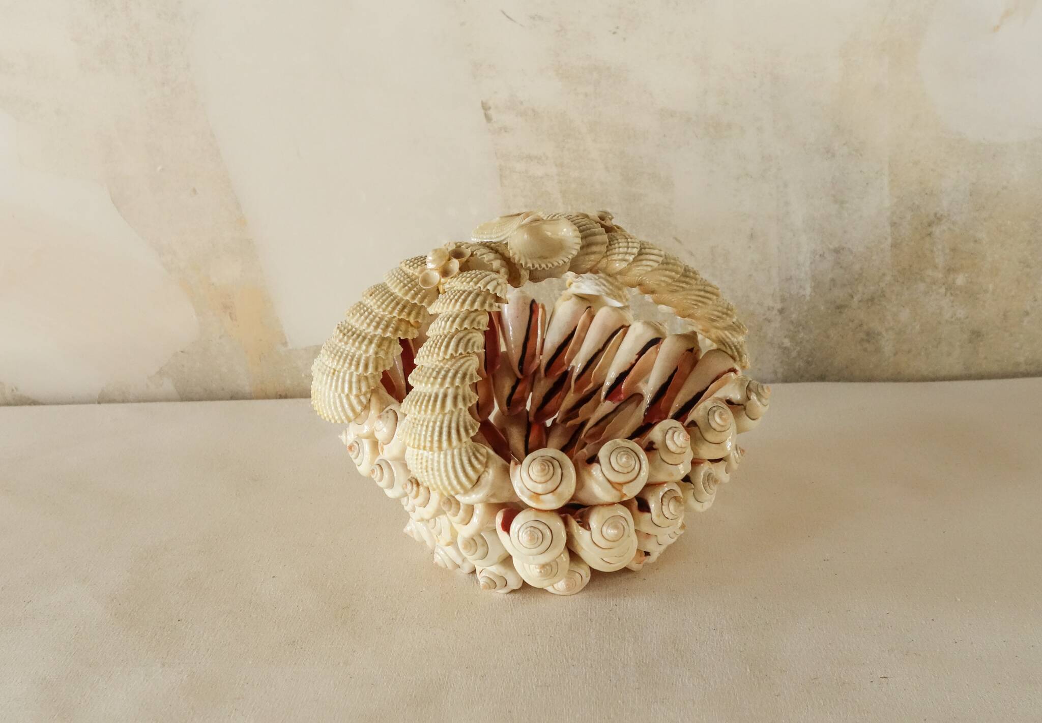 70s Shell Decorative Basket.