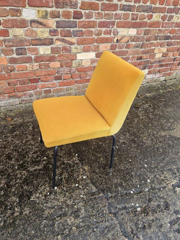 Paire de Chaise Pierre Guariche pour Meurop 1960