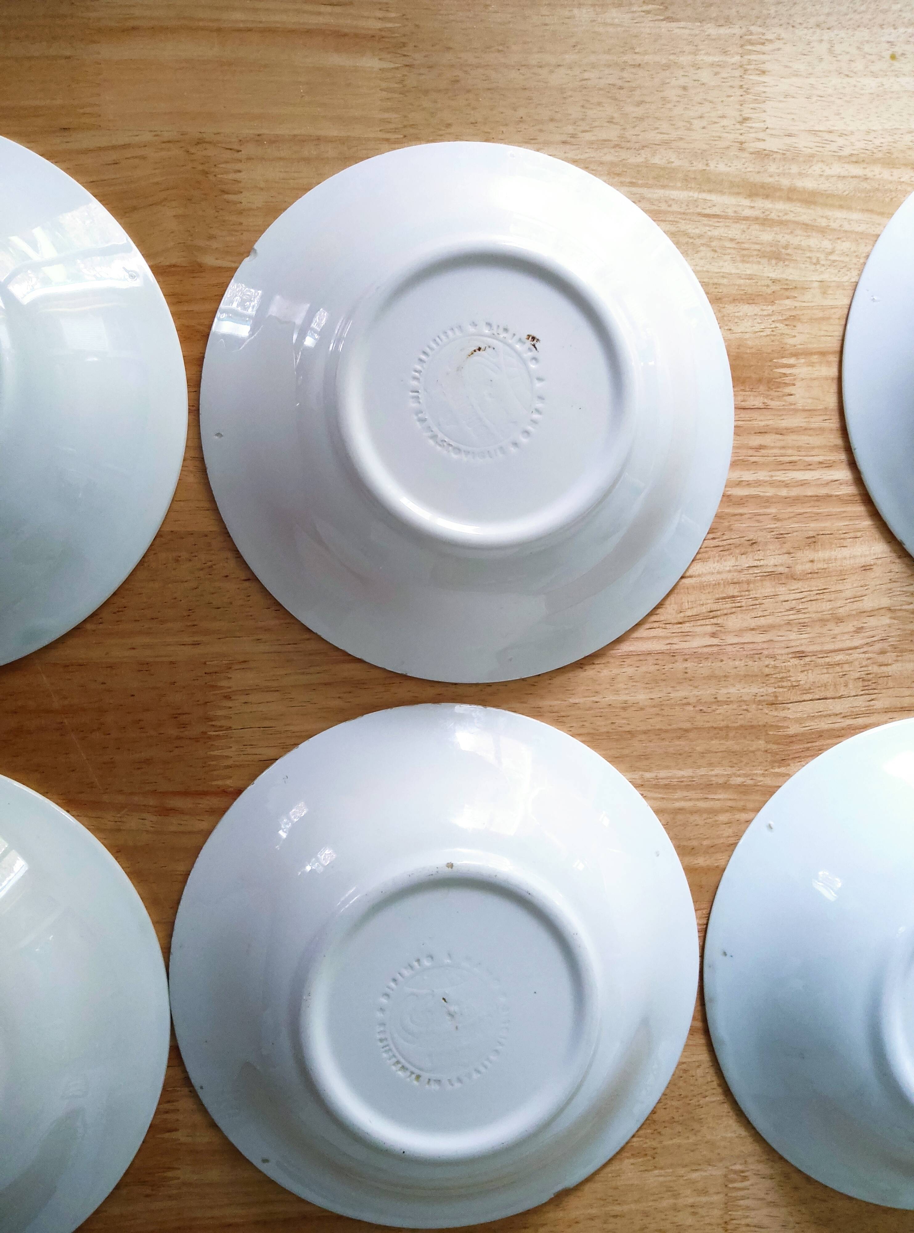 Set of 7 Galba Ceramica plates