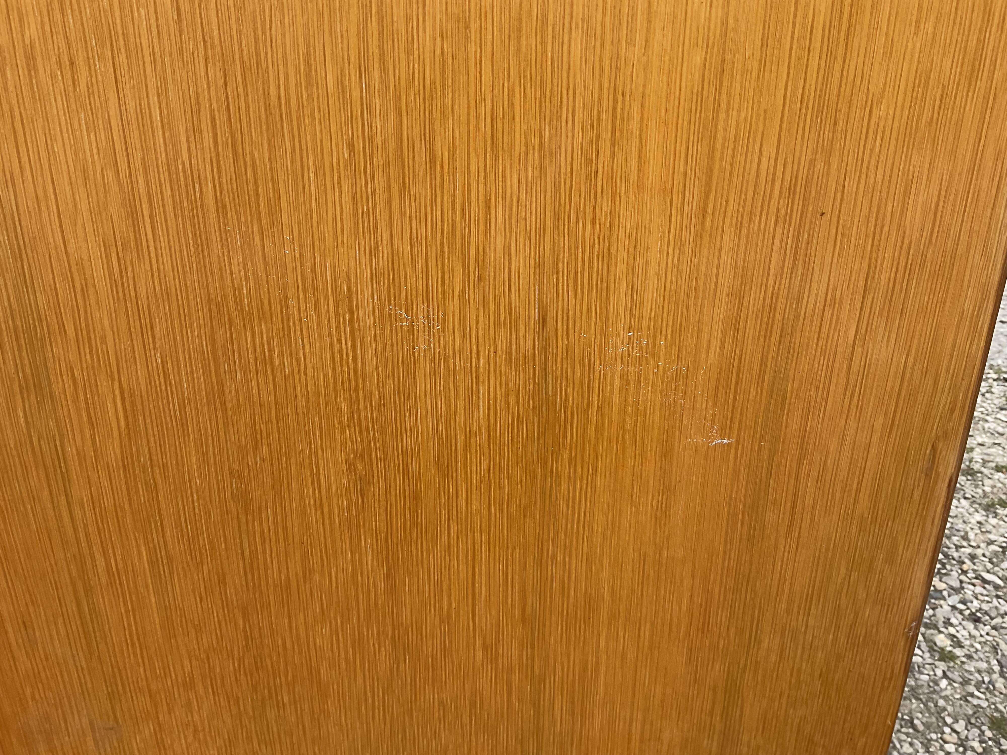 Vintage chest of drawers