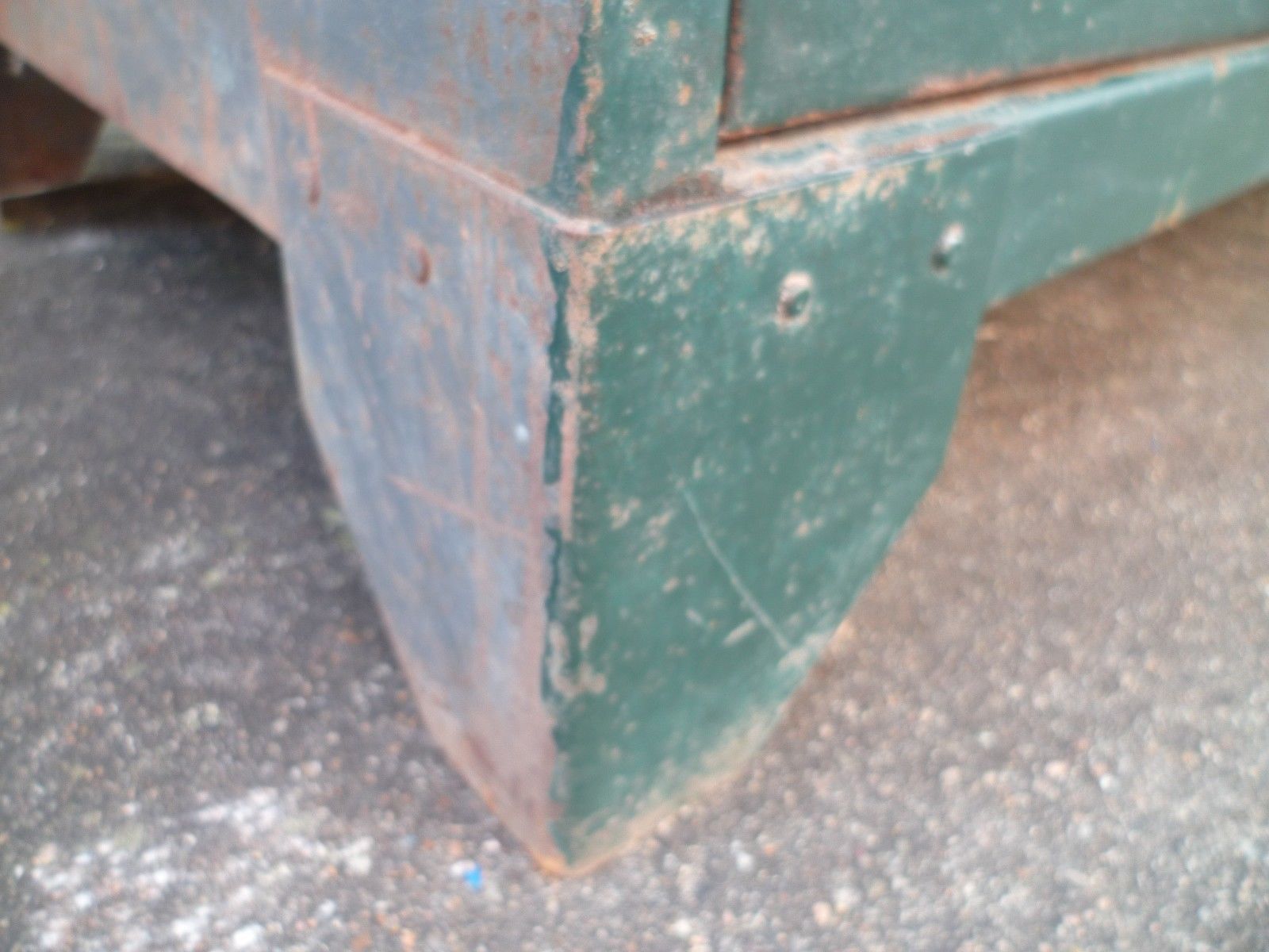 Cloakroom 3 doors 50 years