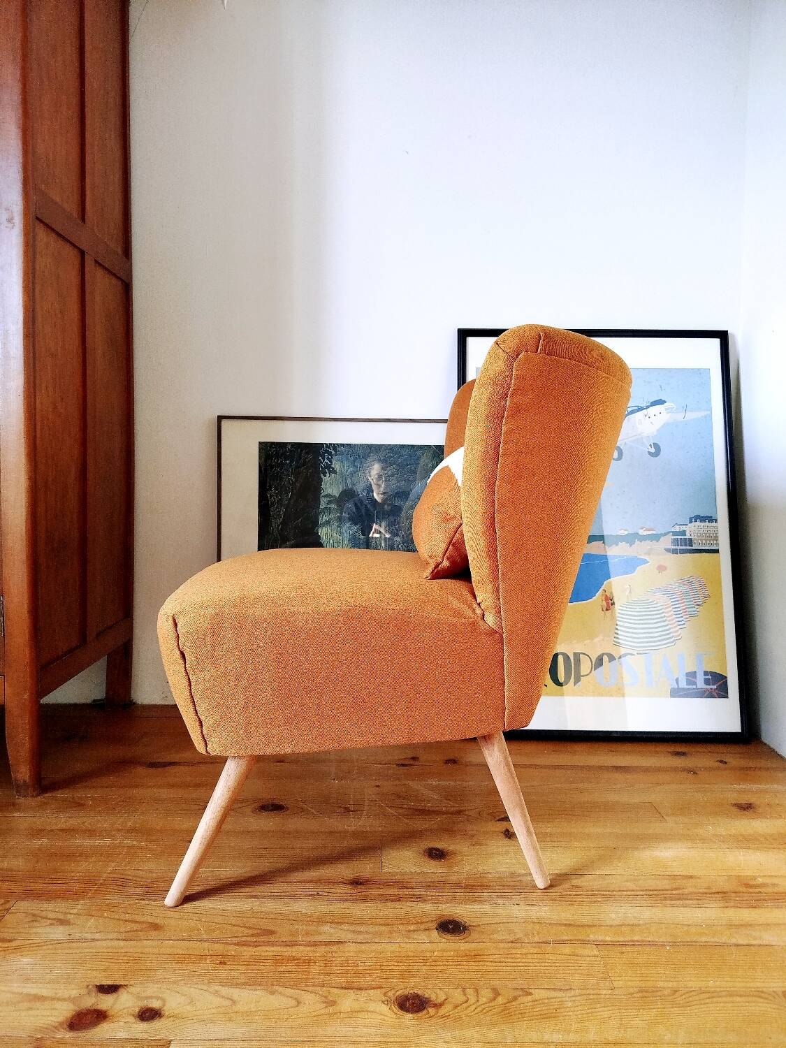Blood orange cocktail armchair