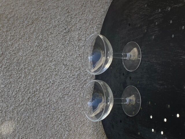 6 vintage transparent glass champagne glasses